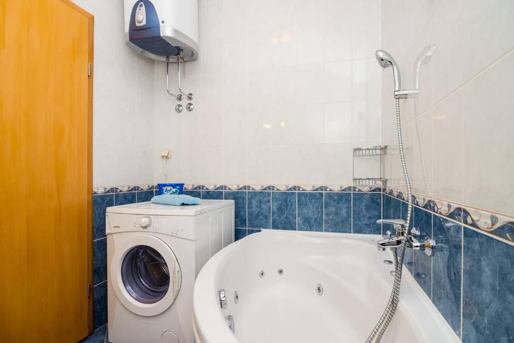 Modern With Swimming Pool - Penthouse Apartamento